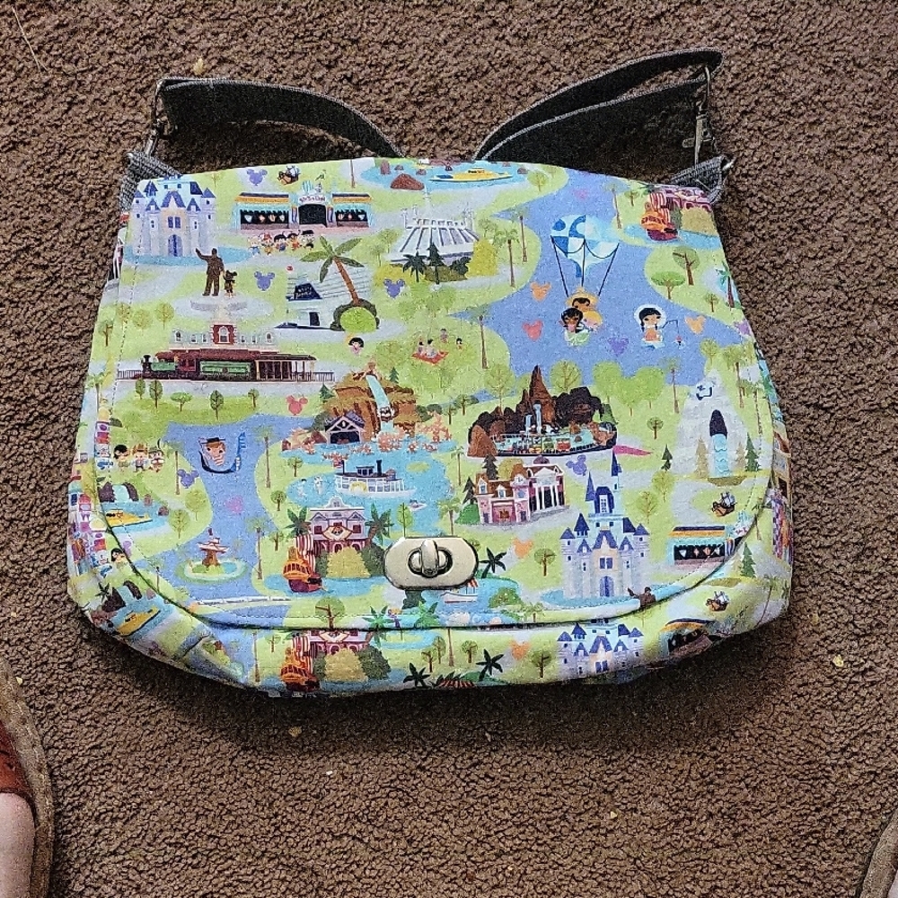 Disney world scenes purse homemade very cute and sturdy
